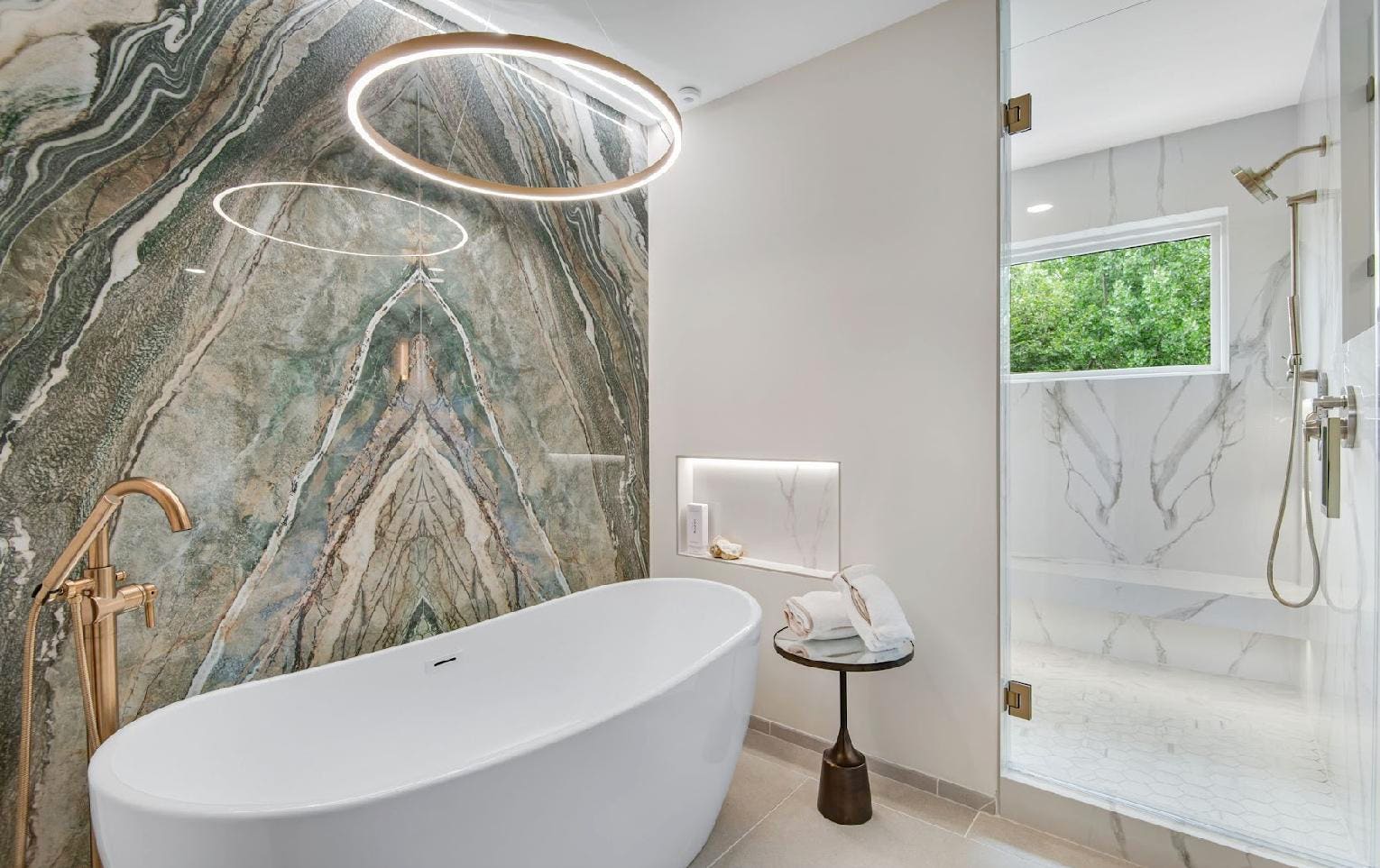 The U.S. Houzz Bathroom Trends:  Styles, Materials, Features, And More